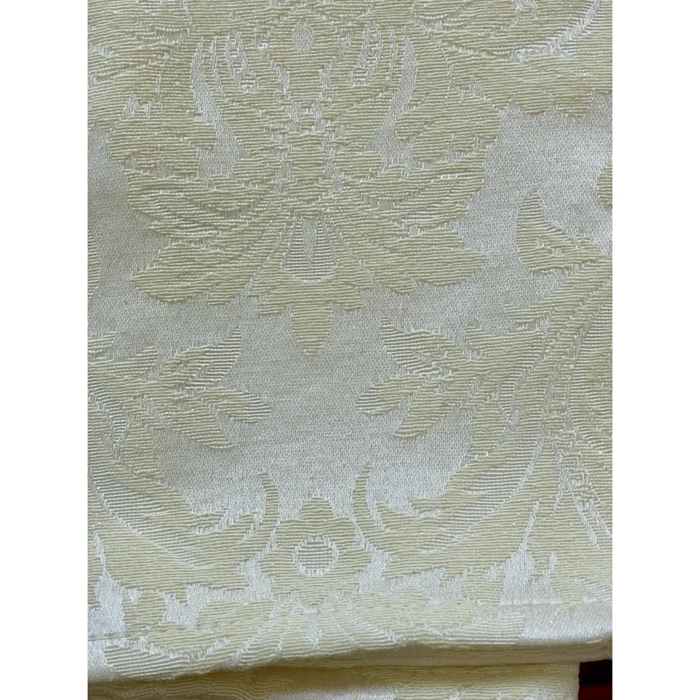 Vintage Martha Stewart Set Of Fabric Classic Damask Ivory Napkins